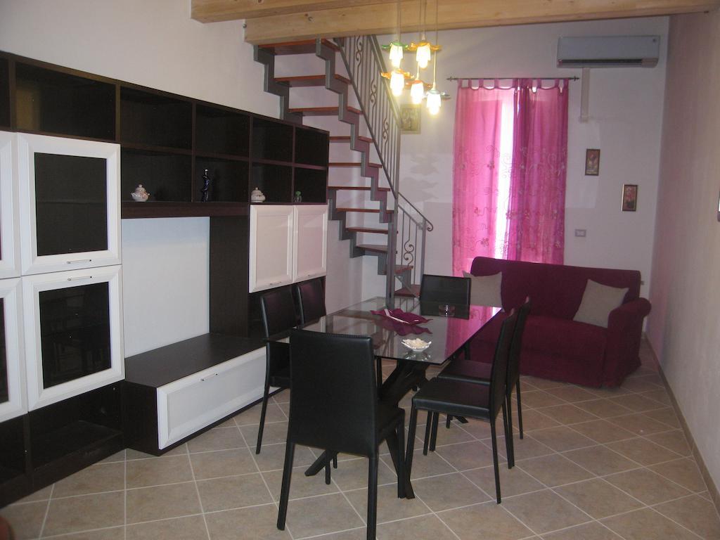 Ferienwohnung A 100Metri Da Piazza Duomo Di Ortigia Syrakus Zimmer foto